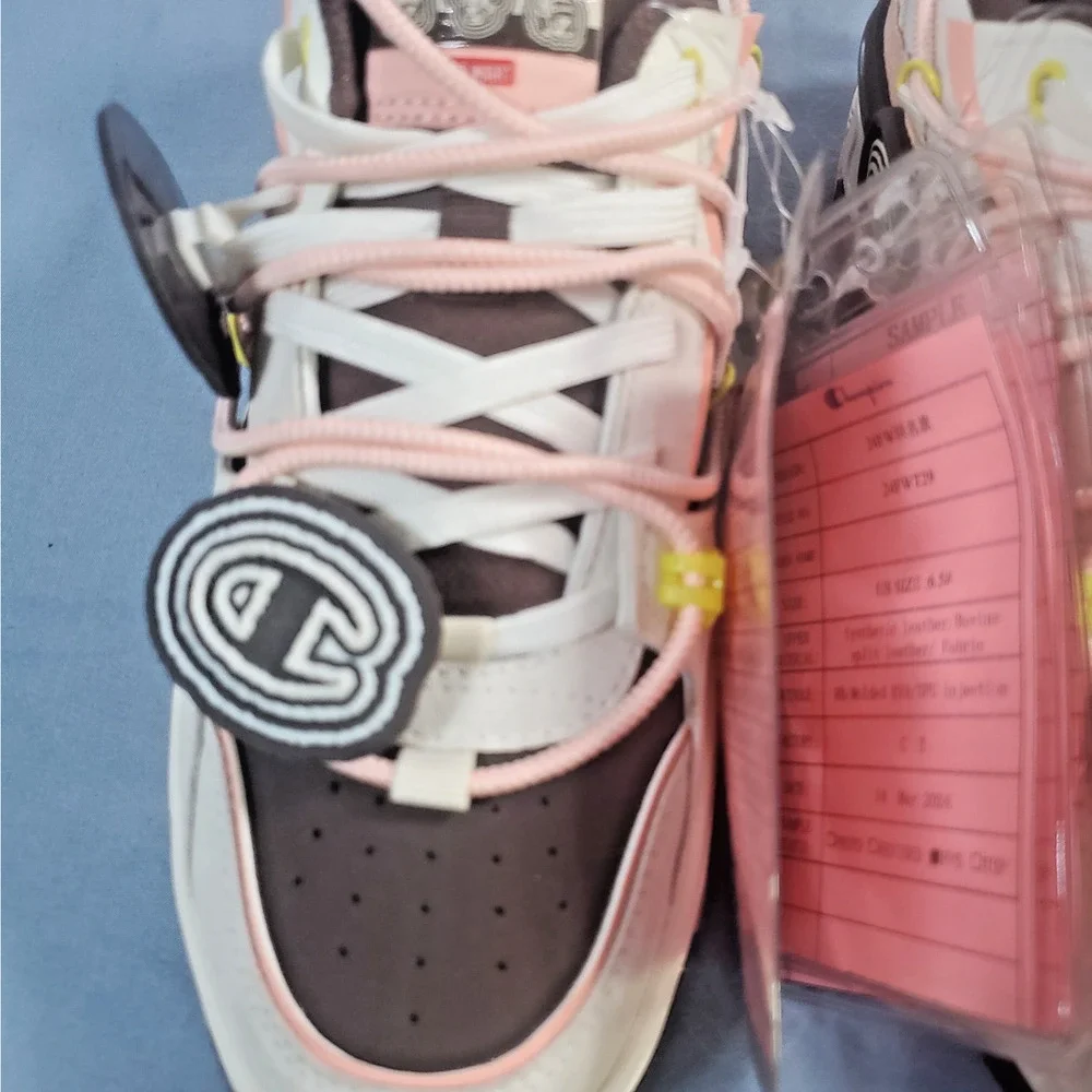 Champion x POP MART Molly Super Champion Sneakers Womens Size 6.5 Pink Brown NEW
